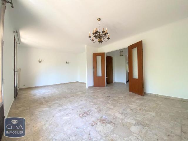 Location Appartement 3 pièces 77m² AVIGNON 84000