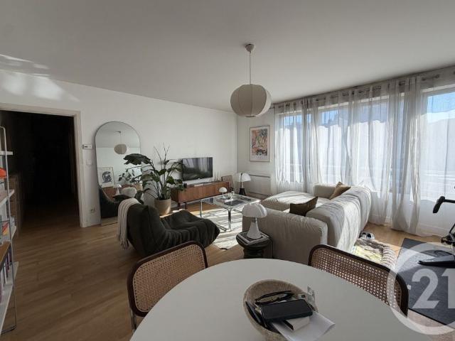 Location Appartement 3 pièces 77m² LA NEUVILLETTE 51100