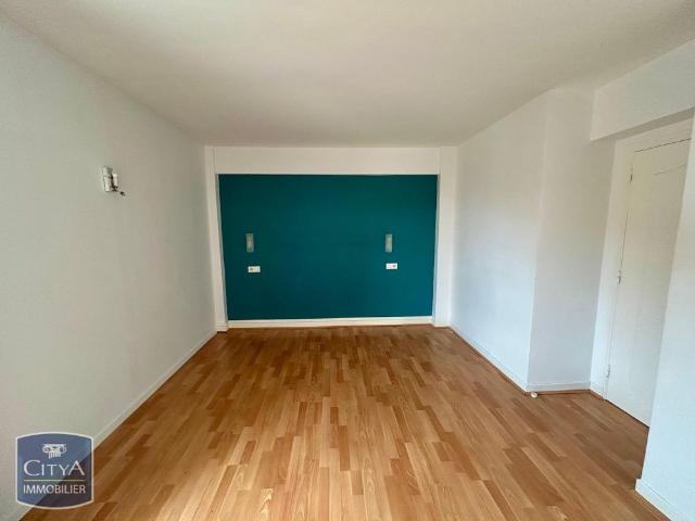 Location Appartement 3 pièces 77m² LILLE 59000