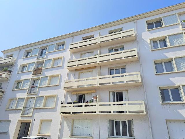 Location Appartement 3 pièces 77m² TOURS 37000
