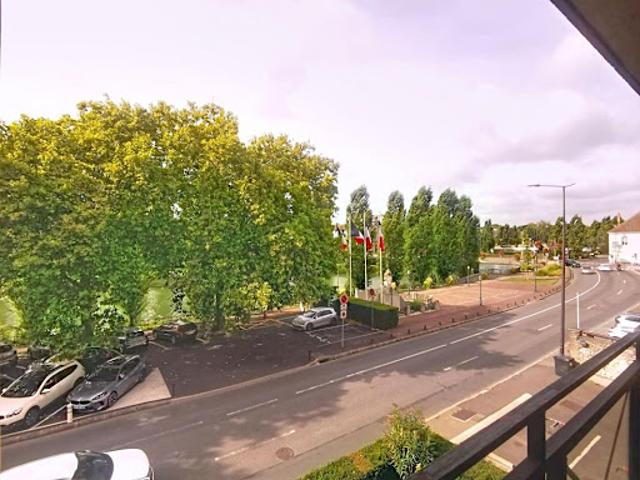 Location Appartement 3 pièces 74.44 m2 Melun