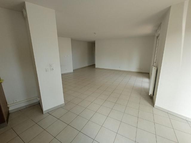 Location appartement 3 pièces, 74.45m², Challans