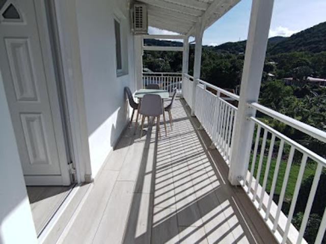 Location Appartement 3 pièces 74.4 m2 Deshaies