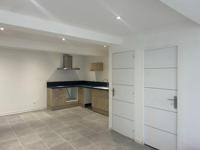 Appartement 3 pièces Bords 74.60m² 800€ à louer l'Adresse
