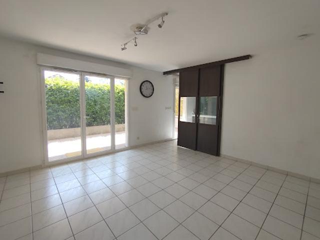Location Appartement 3 pièces 74.84 m2 Annemasse
