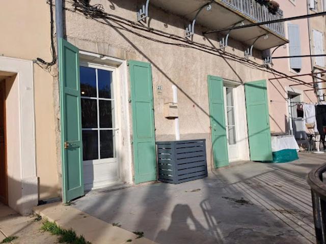 Location Appartement 3 pièces 74.9 m2 Riez