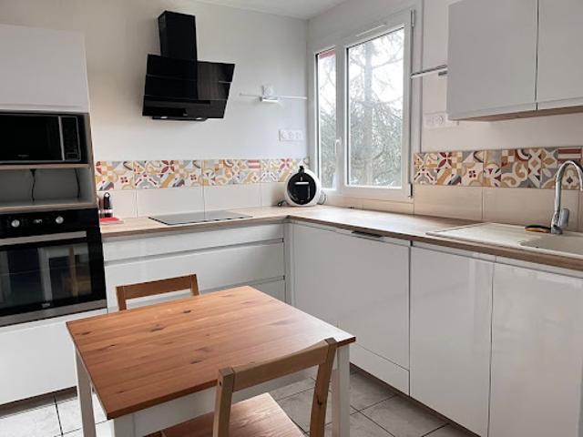Location Appartement 3 pièces 74 m2 Talence