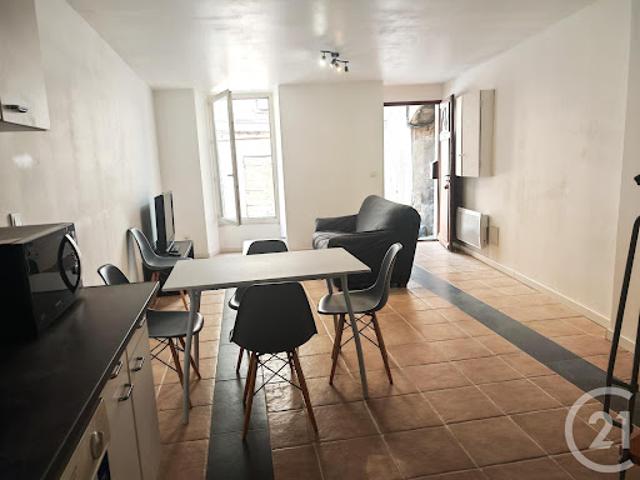 Location Appartement 3 pièces 74 m2 Trets