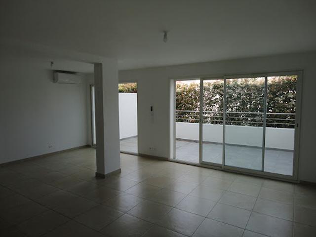 Location Appartement 3 pièces 74 m2 Borgo
