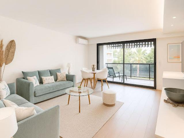 Location Appartement 3 pièces 74 m2 Cannes
