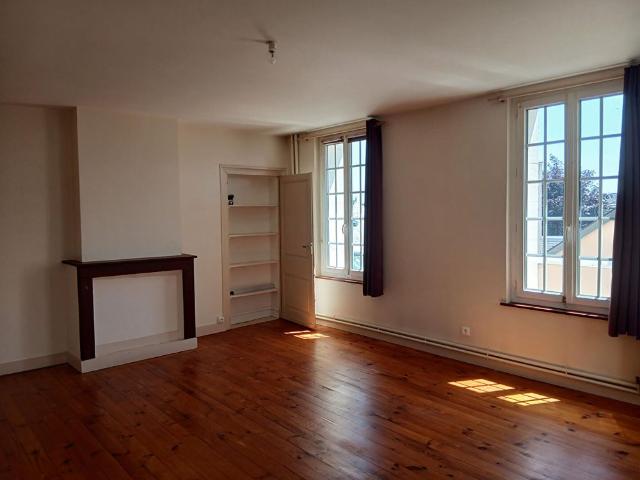 Location Appartement 3 pièces 74m²