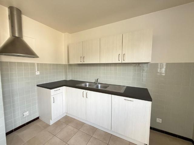 Location Appartement 3 pièces 74m²