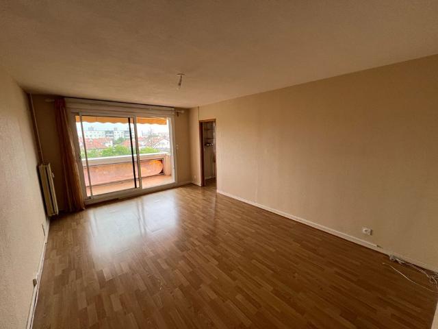 Location Appartement 3 pièces 74m²