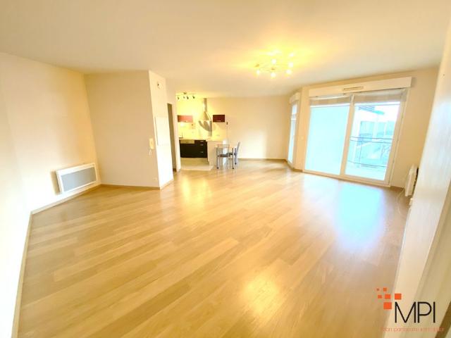 Location Appartement 3 pièces 74m²