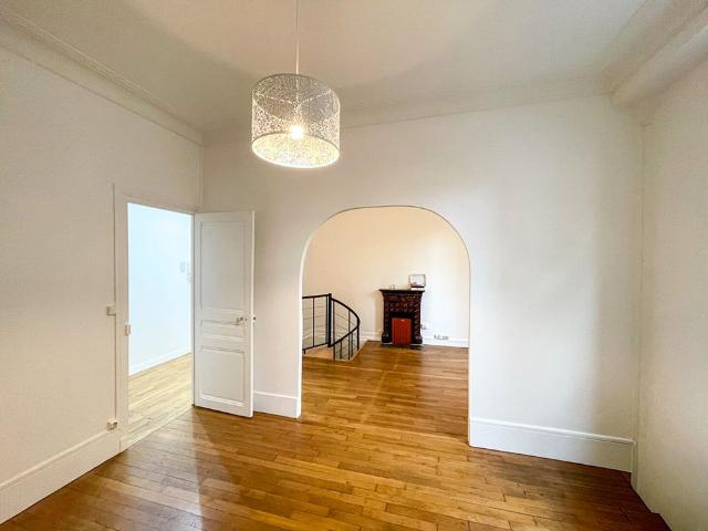 Location Appartement 3 pièces 74m²