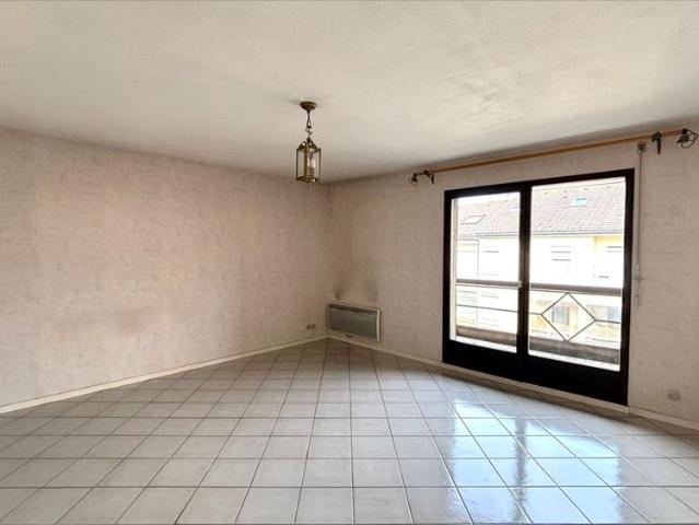 Location Appartement 3 pièces 74m²