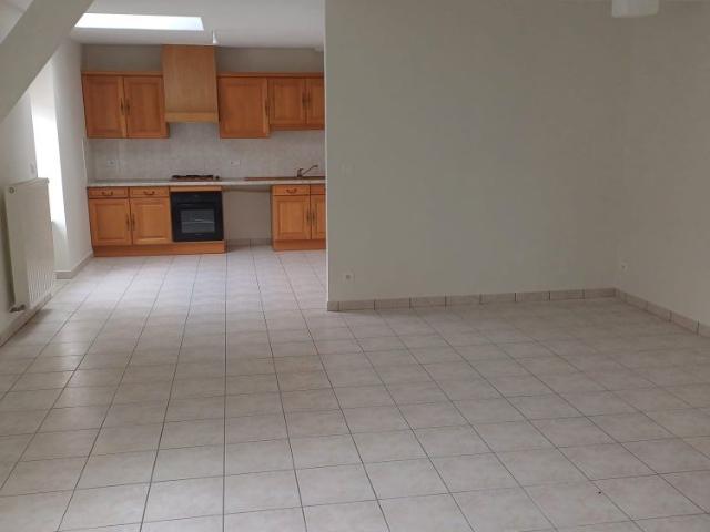 Location Appartement 3 pièces 74m²