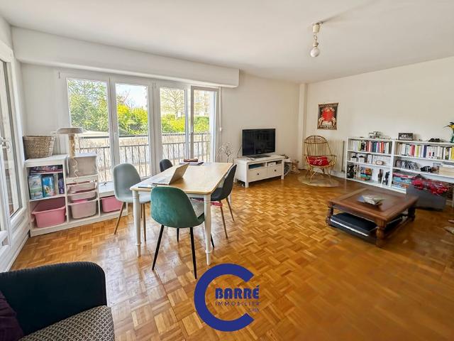Location Appartement 3 pièces 74m²
