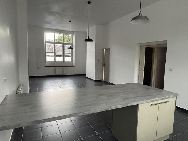 Location Appartement 3 pièces 74m²