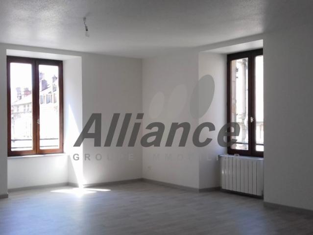 Location Appartement 3 pièces 74m² LUXEUIL LES BAINS 70300