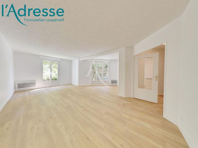 Location Appartement 3 pièces 74m² NOISY LE GRAND 93160