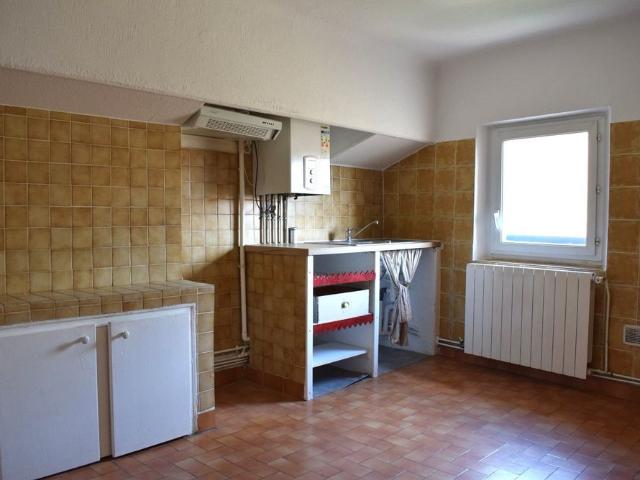 Location Appartement 3 pièces 74m² NARBONNE 11100