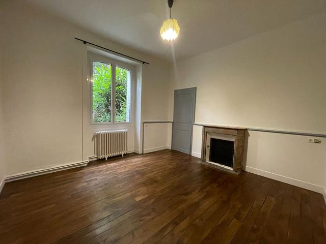 Location Appartement 3 pièces 74m² RENNES 35000
