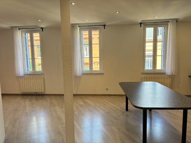 Location Appartement 3 pièces 74m² TOULOUSE 31000