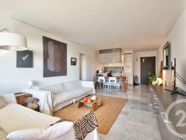 Location Appartement 3 pièces 74m² VILLEFRANCHE SUR MER 06230
