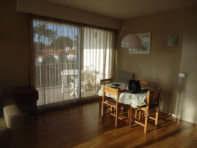 Location appartement 3 pièces, 75.00m², Royan