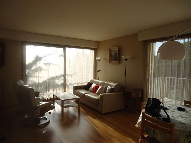 Location appartement 3 pièces, 75.00m², Royan