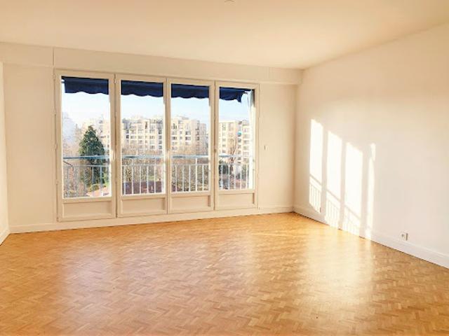 Location Appartement 3 pièces 75.17 m2 Vanves