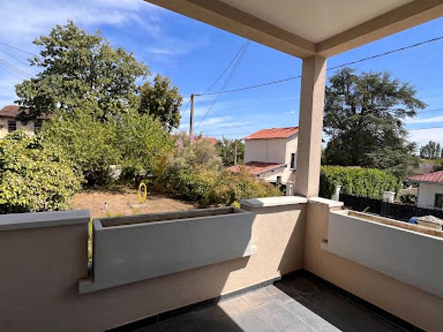 Location Appartement 3 pièces 75 m2 Tassin la Demi Lune