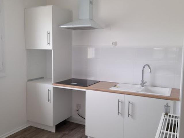 Location Appartement 3 pièces 75 m2 Angouleme