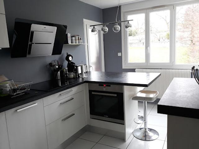 Location Appartement 3 pièces 75 m2 Irigny