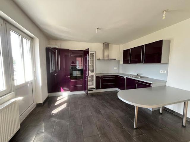 Location Appartement 3 pièces 75 m2 Saint Louis