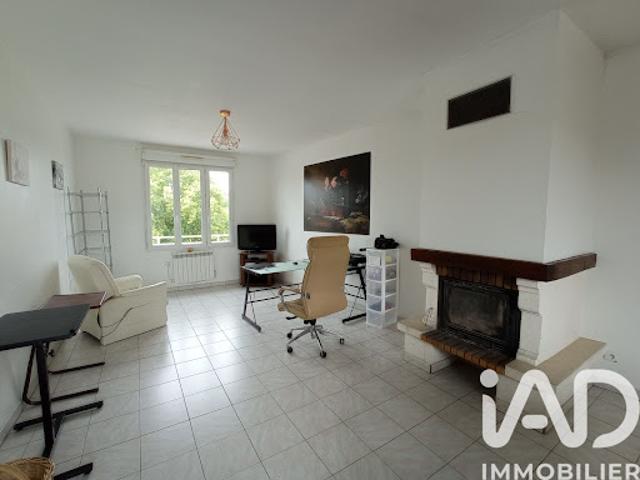 Location Appartement 3 pièces 75 m2 Sussey