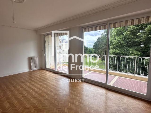 Location Appartement 3 pièces 75m²