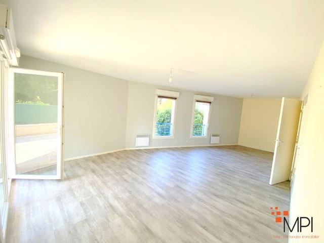 Location Appartement 3 pièces 75m²