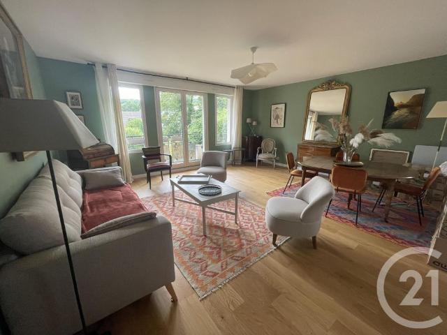 Location Appartement 3 pièces 75m² GIF SUR YVETTE 91190