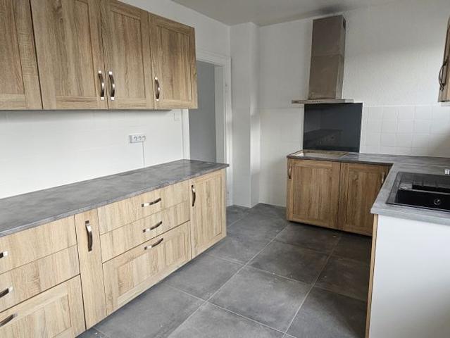 Location Appartement 3 pièces 75m² ILLZACH 68110