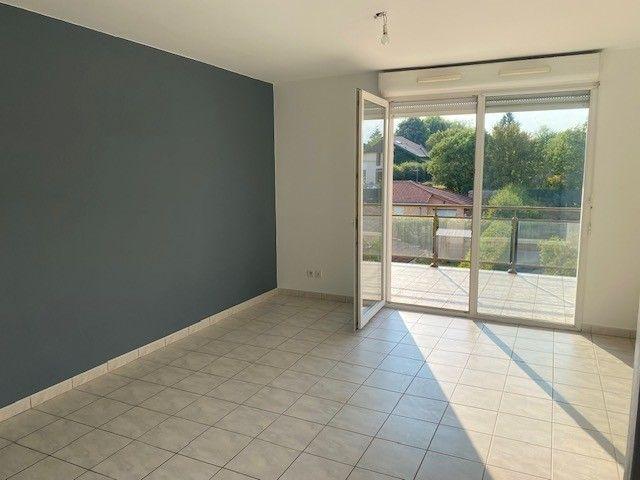 Location Appartement 3 pièces 75m² MONTREVEL EN BRESSE 01340