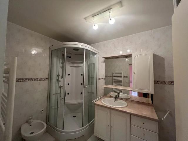 Location Appartement 3 pièces 75m² VALENCE 26000