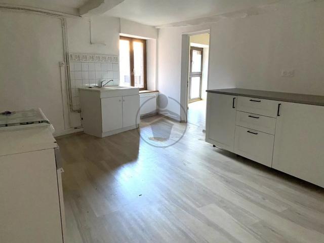 Location Appartement 3 pièces 76 m2 à Baume les Dames