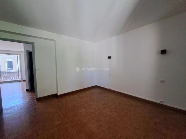 Location Appartement 3 pièces 76 m2 à Carmaux