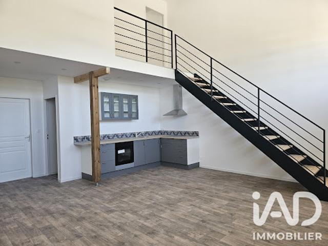 Location Appartement 3 pièces 76 m2 Chalons en champagne