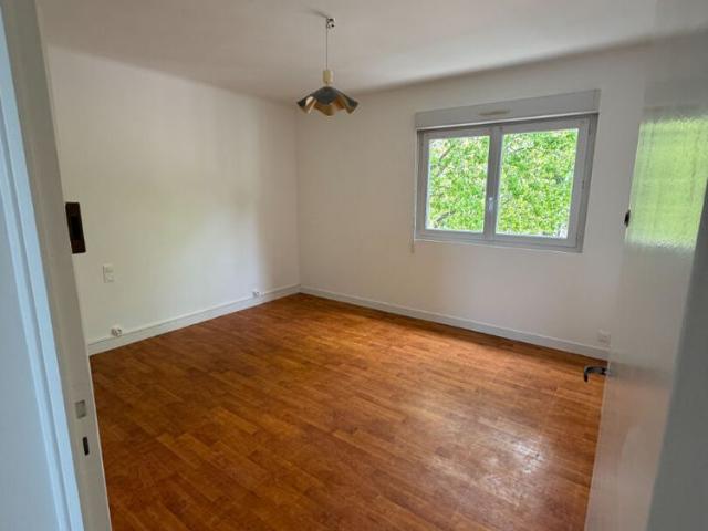 Location Appartement 3 pièces 76m²