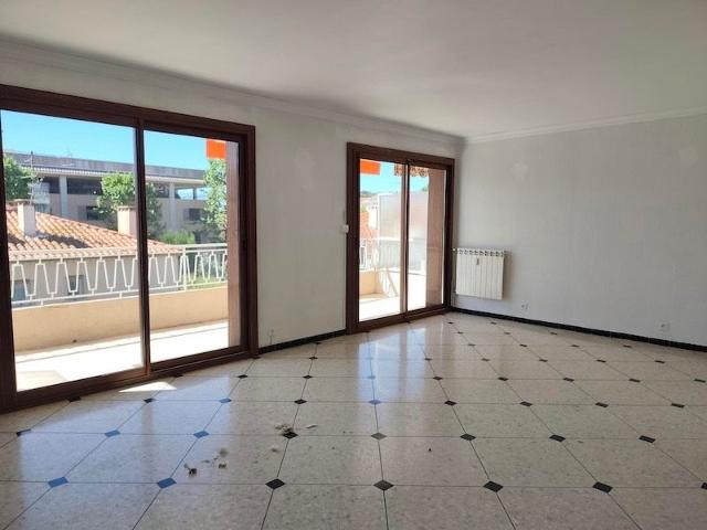 Location Appartement 3 pièces 76m²