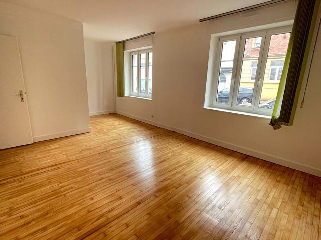 Location Appartement 3 pièces 76m²