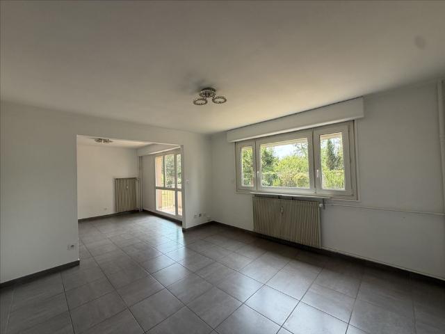 Location Appartement 3 pièces 76m²